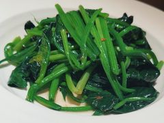 -纳鲁孜·新疆特色餐厅(上海悦荟广场店)