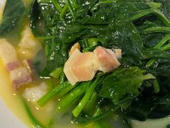 -新白鹿餐厅(百联中环店)