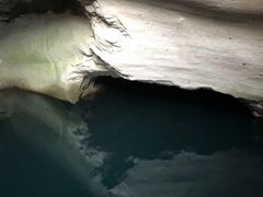 -伍山石窟
