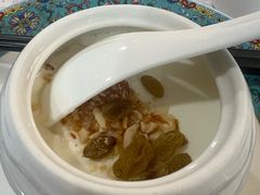 -汗腾格里·风味餐厅(新疆驻京办店)