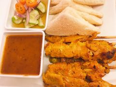 -J Daeng Seafood