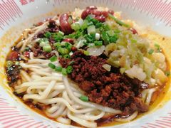 豌豆杂酱面-遇见小面(凯德广场店)