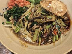-方铲铲·成都板凳面(滨江银泰店)