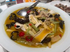 -鸽子侯·家宴·平价海鲜(绿地店)