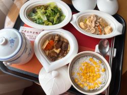 -兰心墩楠月子会所(万达店)