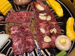 -炼火烤肉店