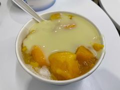 芒果黄桃冰-美肴冰品·汉堡·牛腩饭(总店)
