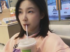 -奈雪的茶(大悦城PRO店)