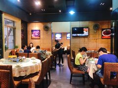 大堂-昱龙大盆牛蛙馆(三兴街总店)