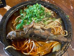 -何师烧烤Pro ·江湖川菜·小龙虾·精酿(太古里旗舰店)