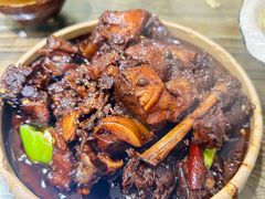 砂钵黑鸭-神仙钵湘香土菜馆(光华路店)