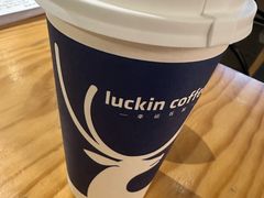 -瑞幸咖啡(外滩SOHO店)