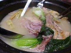 神仙鸭煲-外婆家私房菜