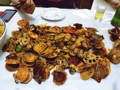 -小柒家第一锹东北菜(城关店)