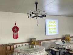 -天天向上素食餐厅(五台山店)