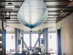 -上海滴水湖皇冠假日酒店