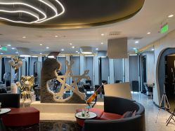 -TOP HAIR SALON