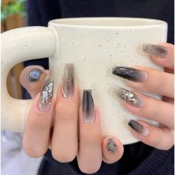 -悦指间美甲美睫