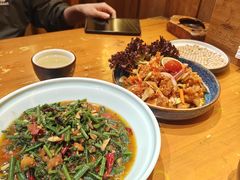 -老滇山寨•云南特色菜•地方菜•民族风情歌舞表演(金碧店)