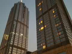 -环球188广场