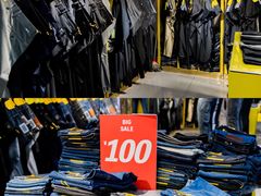 -广州白马服装市场
