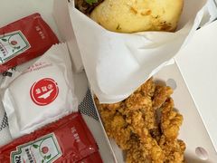-必胜客(新中纬店)