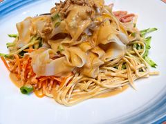 肉丝大拉皮-双合园·海鲜水饺青岛菜(九水东路店)