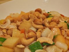 -沙龙酒家