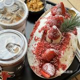 店里不仅有“延吉”咖啡还有好吃的韩式传统甜品