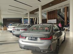 -上德宝骏宝马5S店