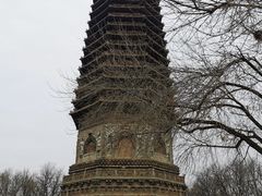 -玲珑塔公园