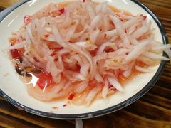 -周良天山牛杂城(天山路总店)