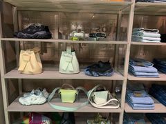 -Acne Studios(芮欧百货店)