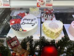 -花花卷卷·鲜食蛋糕(静安久光百货店)