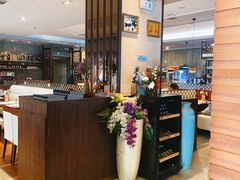 -爱丽丝牛排西餐厅(光谷步行街店)