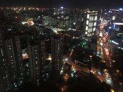 -唐拉雅秀酒店-西锦汇空中BBQ·思创餐厅