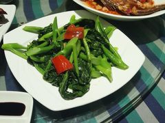 姜汁酒生炒芥兰腊味-兰桂坊粤泰美食(较场西店)