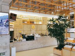 -水边咖啡(黄金水岸店)