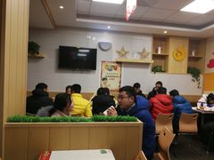 大堂-华莱士·全鸡汉堡(五爱道店)
