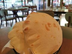 餐前面包-ELI FALAFEL Lebanese&Mediterranean黎巴嫩美食(富城路店)