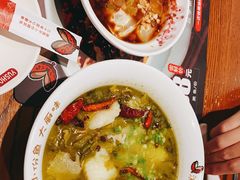 -刀小蛮半只鸡过桥米线(家乐福四元桥店)