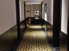 -万泊酒店(长沙五一广场国金中心店)