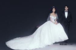 现代简约-巴黎婚纱摄影工作室