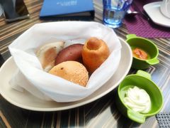 面包篮-小莫餐厅And More Restaurant西餐(北京展览馆店)
