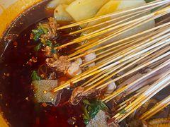-拈签一笑黄牛肉辣卤串串