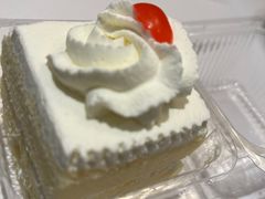 -红宝石·鲜奶小方·海派西点房(金杨店)