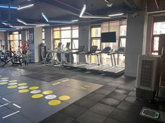 -豪思成DK健身私教连锁(凯乐国际店)