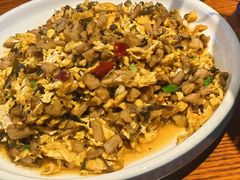 -唐师傅湘西名菜馆(武陵路店)