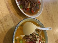 -阿彬生炒牛肉面(解放路店)
