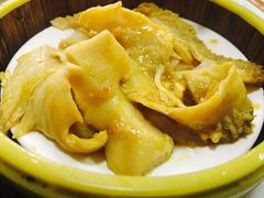 -三身人金新肠粉(丹霞店)